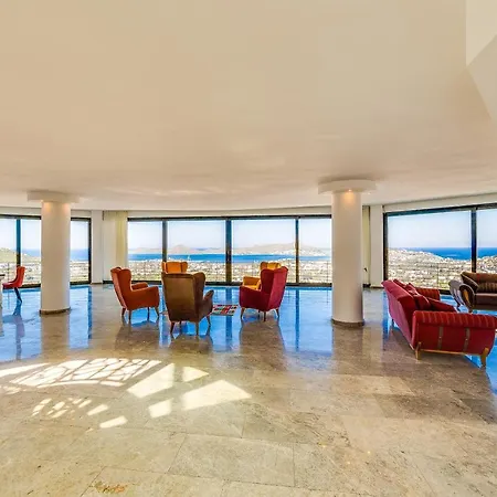 Royal Premium Villas *