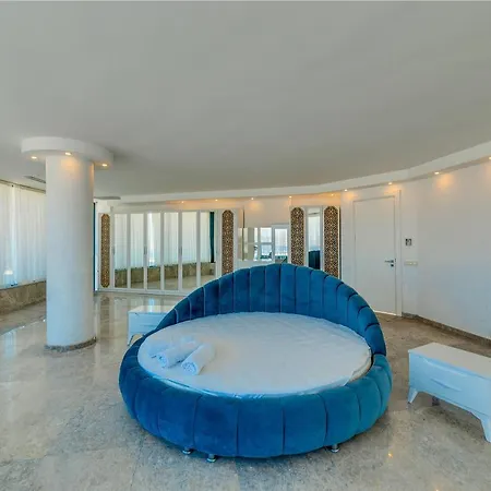 Hotel Royal Premium Villas *